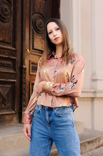 koszula_kobieca_w_charty_perskie