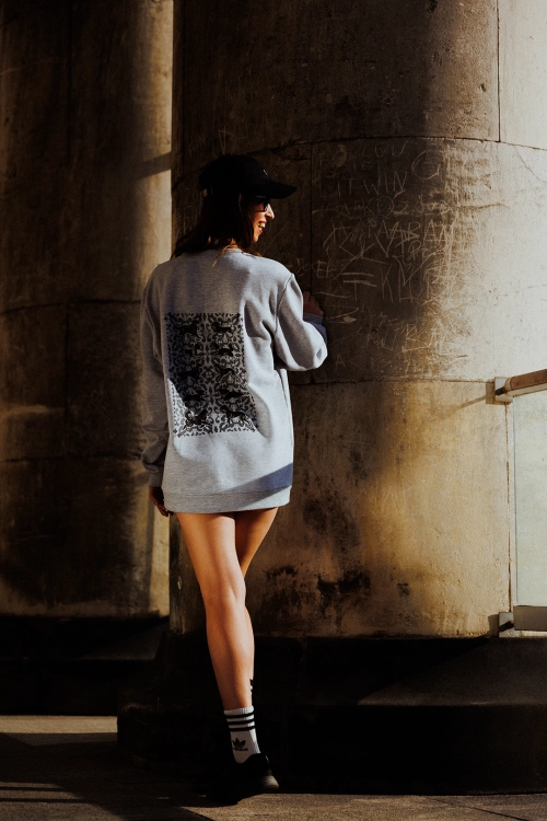 bawelniana_bluza_w_psy