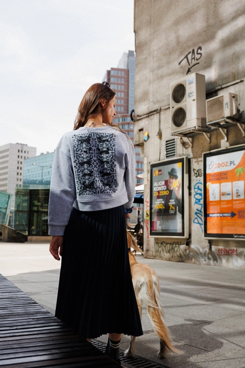 bluza_crop_top_w_psy