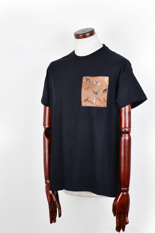 t_shirt_czarny_charty_karmal