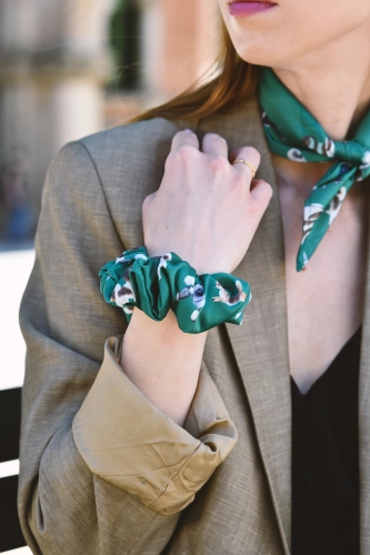 scrunchie_psy_ozdobne_loani_zielone